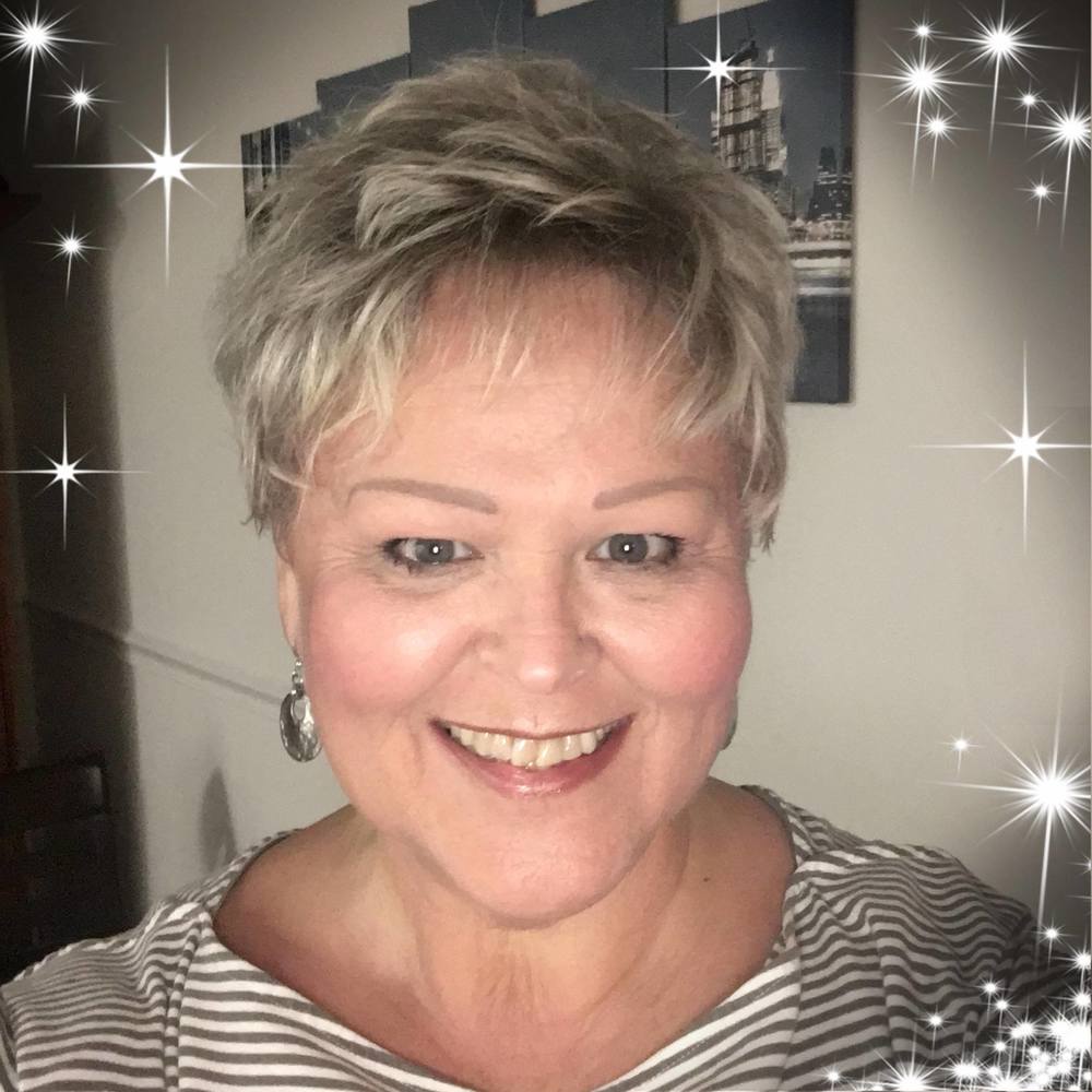 Meet your Posher, Linda